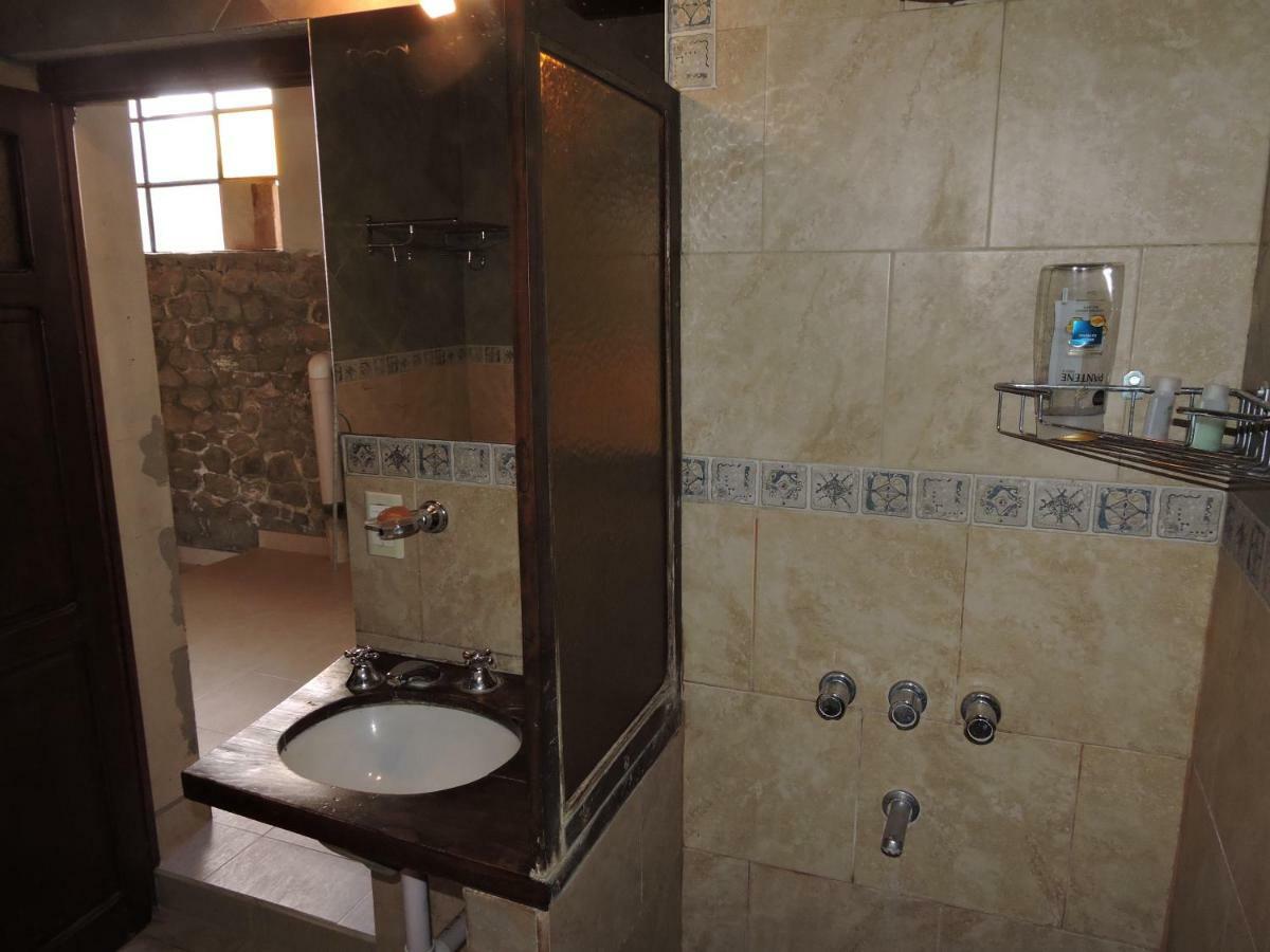 Hostal Casa De Piedra อูมาวากา ภายนอก รูปภาพ